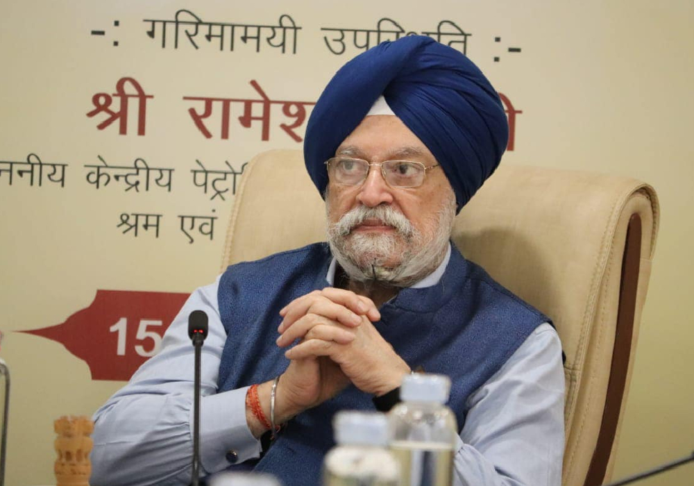 Union Minister Hardeep Singh Puri Dedicates 166 CNG Stations Across 14 States