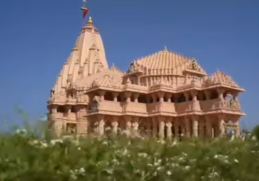 Joined a Puja at the ancient Somnath Temple during the ongoing Saurashtra Tamil Sangamam