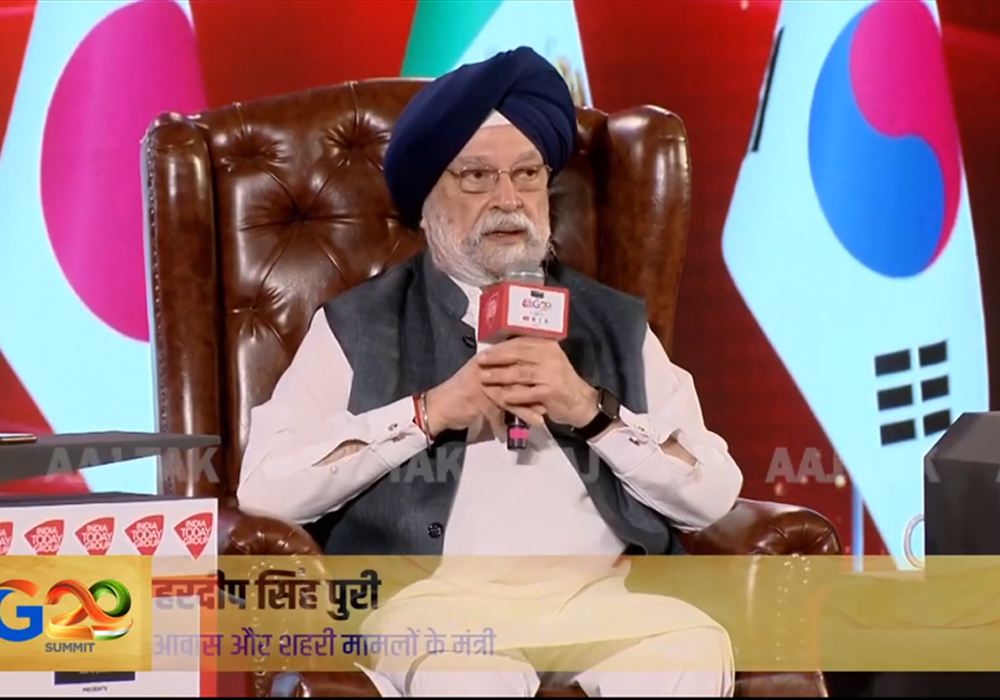 Shri Hardeep Singh Puri special discussion with Aaj Tak