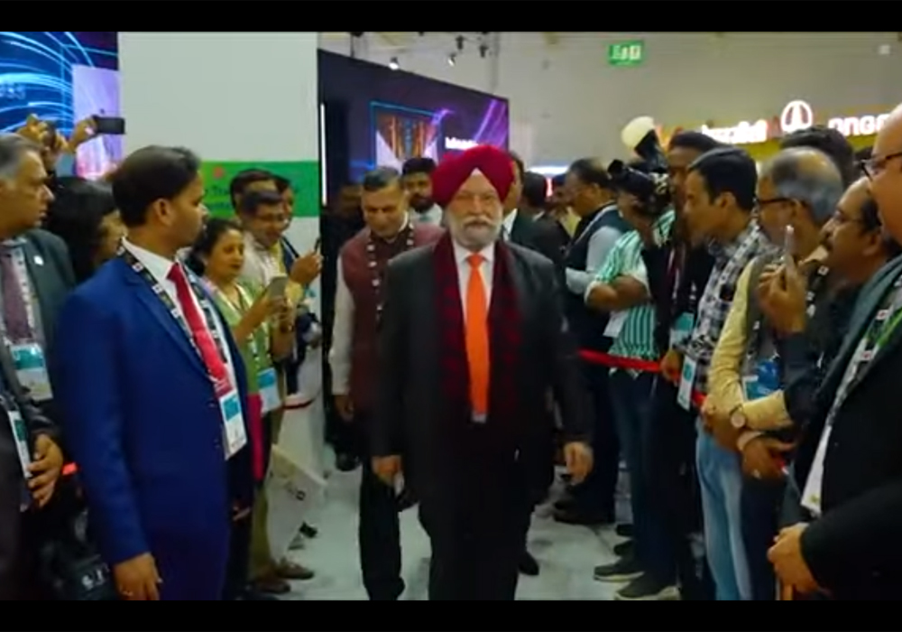 India will emerge as the Hub for green hydrogen - Sh Hardeep Singh Puri