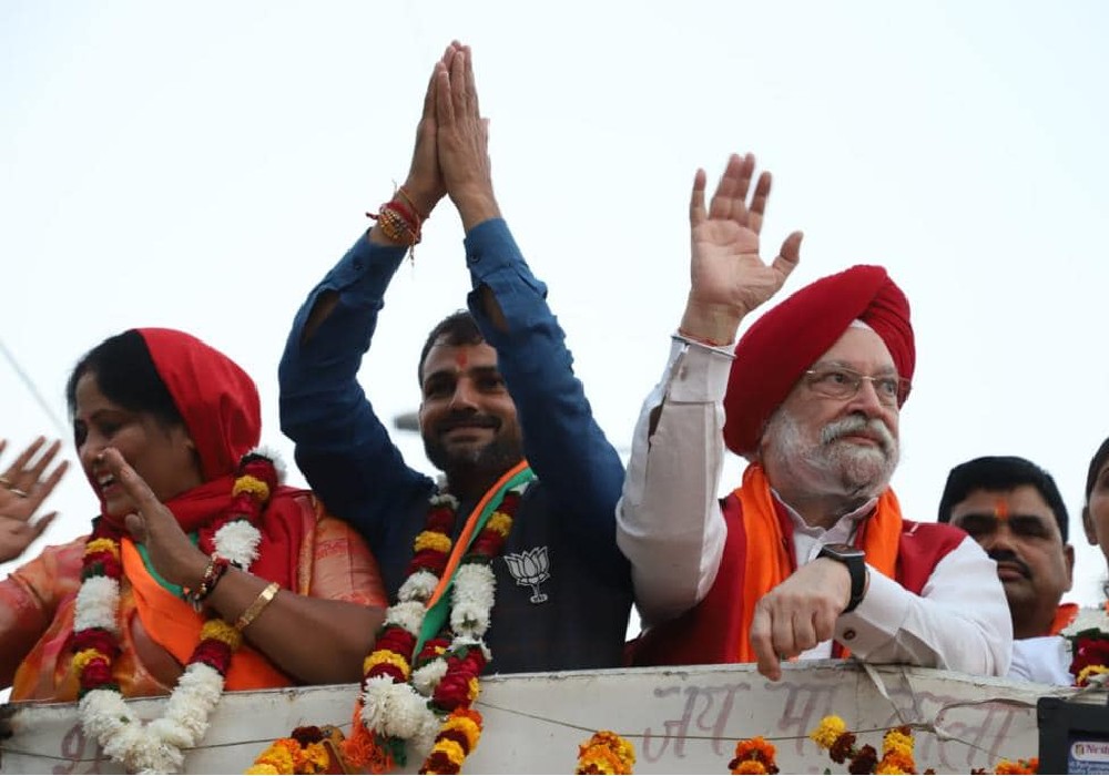 दिल्ली में MCD चुनाव को लेकर बीजेपी ने झोंकी ताकत, कई केंद्रीय मंत्रियों ने किया प्रचार |