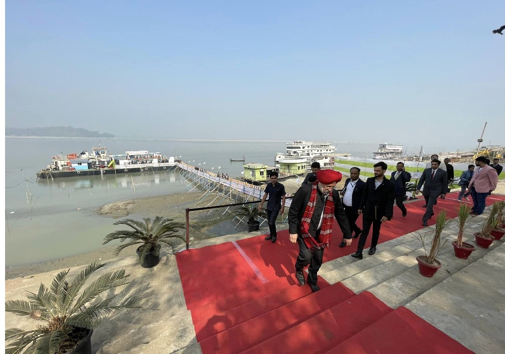 Flag off & ride on an inland water vessel using Methanol Blended Diesel MD15