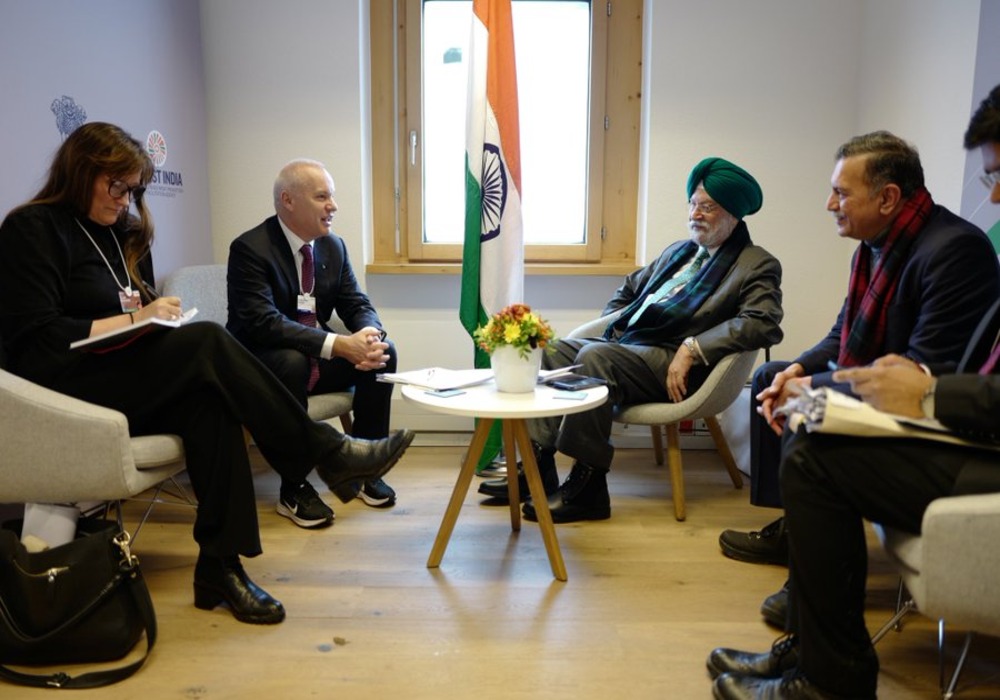 Discussed potential collaboration opportunities in Indian E&P sector, offshore wind sector & India’s Gas opportunity in my meeting with Mr Anders Opedal - President & CEO, Equinor in #Davos today.  India, being the 4th largest renewable capacity holder gl
