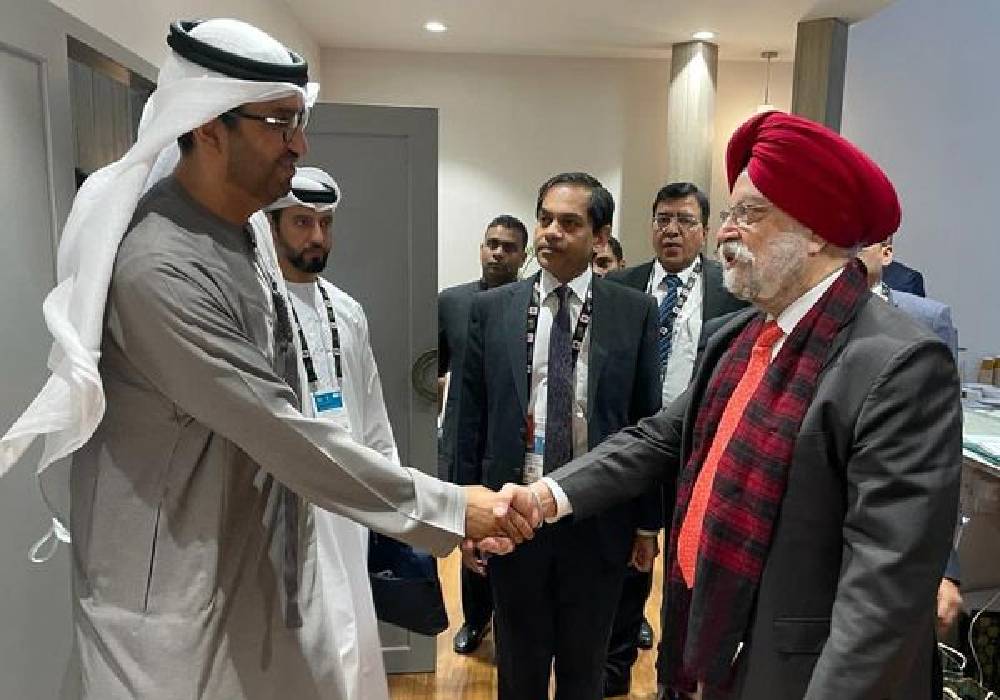 Discussion on furthering ties across the entire hydrocarbons chain with my friend, the UAE Minister & President-Designate for COP28 UAE, HE Dr Sultan Al Jaber at India Energy Week