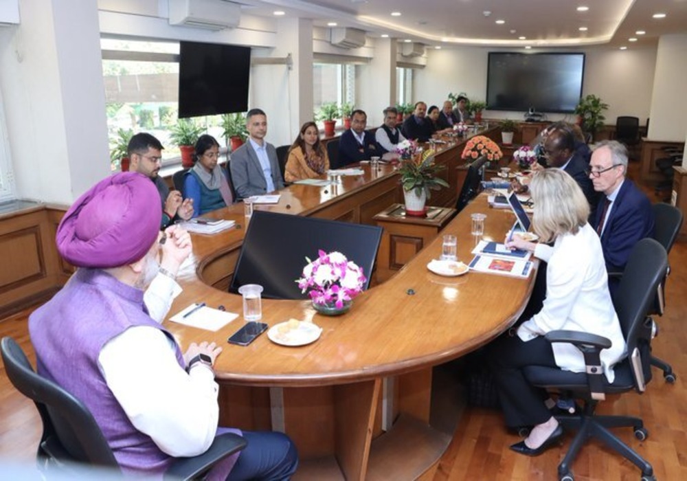 In a meeting with a WorldBank team led by their Managing Director (Operations) Ms Anna Bjerde, we discussed ways of further collaboration between World Bank, & MoHUA India & PetroleumMin
