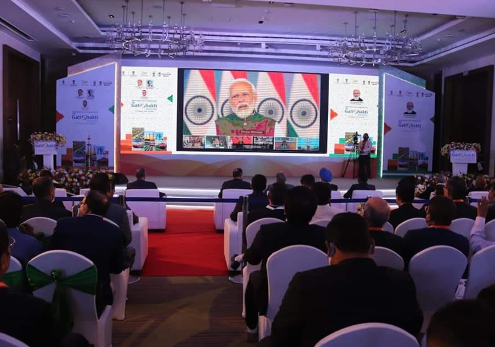 Deeply privileged to be present in Guwahati with my colleagues and other dignitaries at a packed venue to listen to PM Sh Narendra Modi Ji's virtual address at the North East Zonal Conference