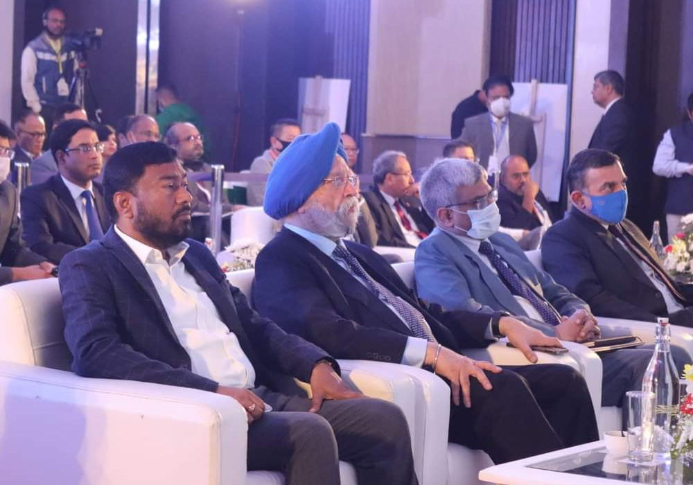 Deeply privileged to be present in Guwahati with my colleagues and other dignitaries at a packed venue to listen to PM Sh Narendra Modi Ji's virtual address at the North East Zonal Conference