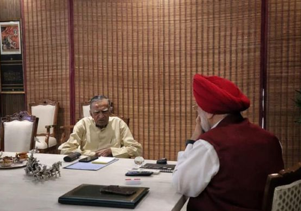 With former senior colleague, a respected officer of IFS, India's former Foreign Secretary & author Sh Muchkund Dubey Ji