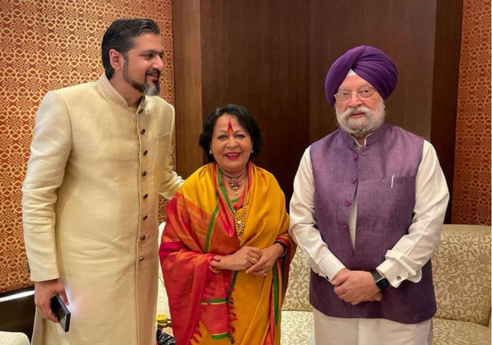 Meeting with the visionary cultural philosopher & parliamentarian- Sonal Mansingh Ji & the accomplished Grammy Rage Ricky Kej at the News 18 Rising India Summit