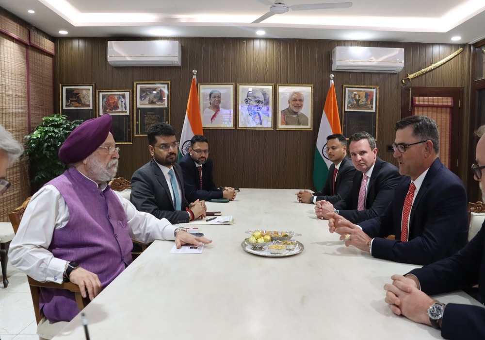 Very productive discussion with the Chairman, President & CEO of Halliburton Mr Jeff Miller & his team today.  We discussed the steps taken by India under the leadership of PM Narendra Modi Ji to enhance domestic production as well as attract investment i