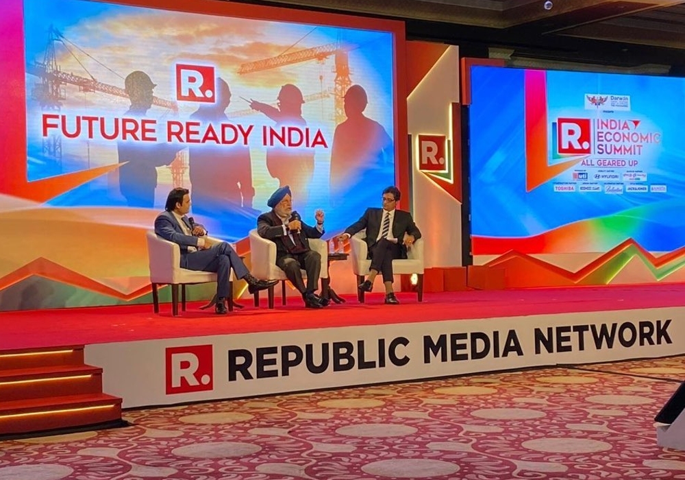 Interacted with ArnabGoswami Ji and Republic anchor Syed Suhail Ji at Republic Summit.