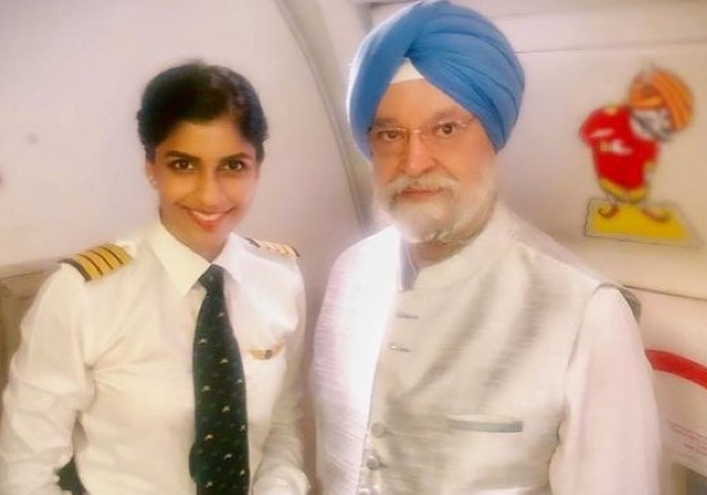 Meeting with Capt Anny Divya  a bright empowered lady who is India's youngest female commander of Boeing 777.