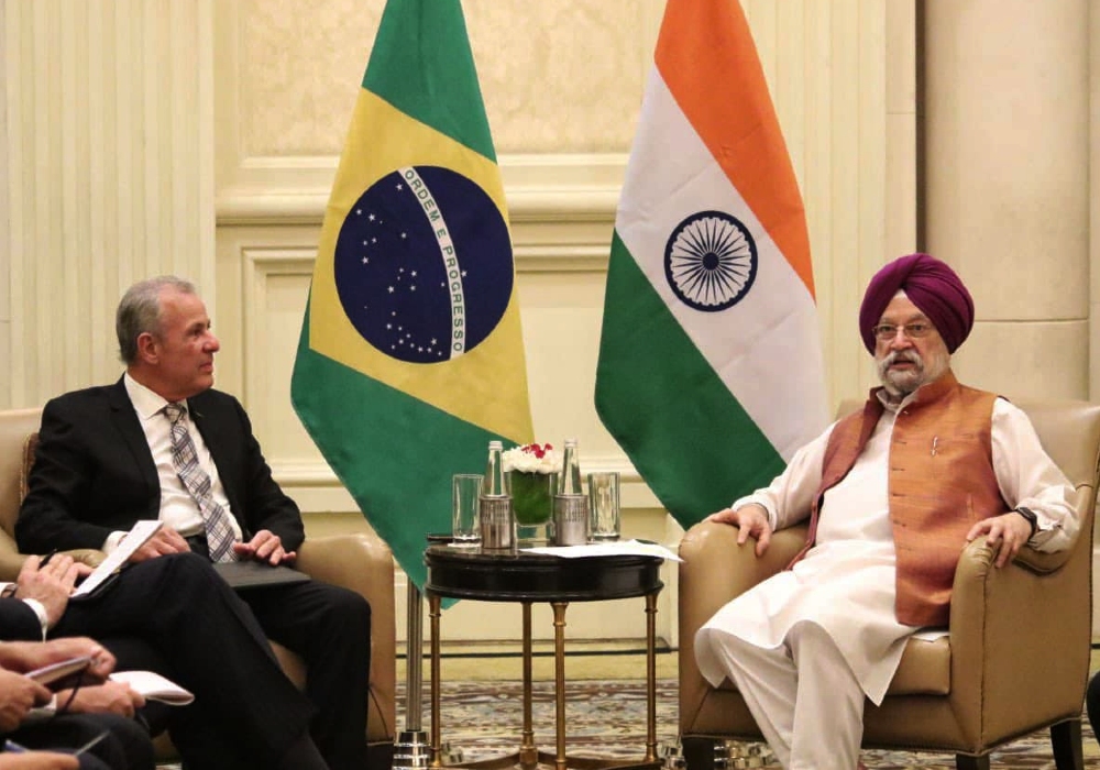 Welcome to - Brazilian Minister of Mines & Energy HE Bento Albuquerque for our bilateral delegation level talks. Underscored that India will be the critical driver of demand in global energy markets. Highlighted the potential for mutual cooperation & coll