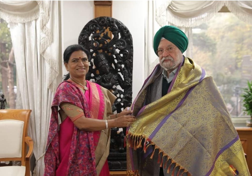 Met with National Vice President Bharatiya Janata Party (BJP) and Co-incharge BJP Karnataka Smt D K Aruna Ji.