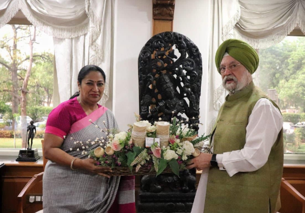 Meeting with National Vice President Mahila Morcha BJP & Incharge BJP Mahila Morcha UP Smt Rekha Gupta Ji