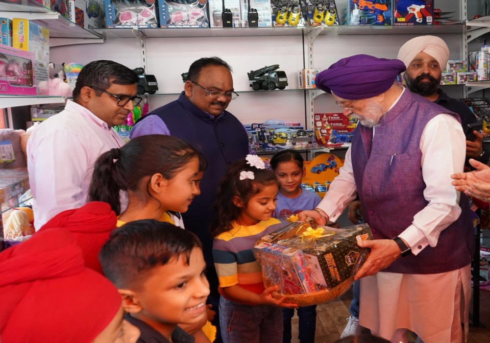 Inaugurated a Toy Kiosk- Urban Tots, a unique initiative at an Indian Oil Corp Ltd fuel station in Aerocity, Mohali