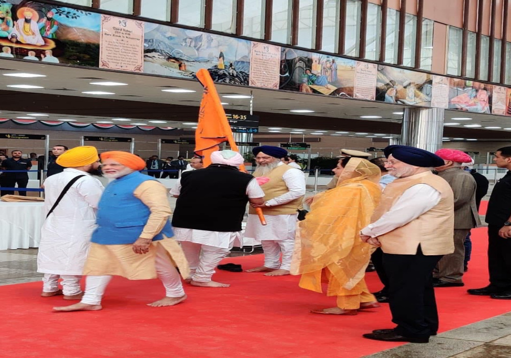 Blessed to be a part of the first Jattha to pay obeisance at Sri Kartarpur Sahib Gurudwara in 2019