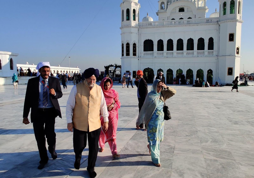 Blessed to be a part of the first Jattha to pay obeisance at Sri Kartarpur Sahib Gurudwara in 2019