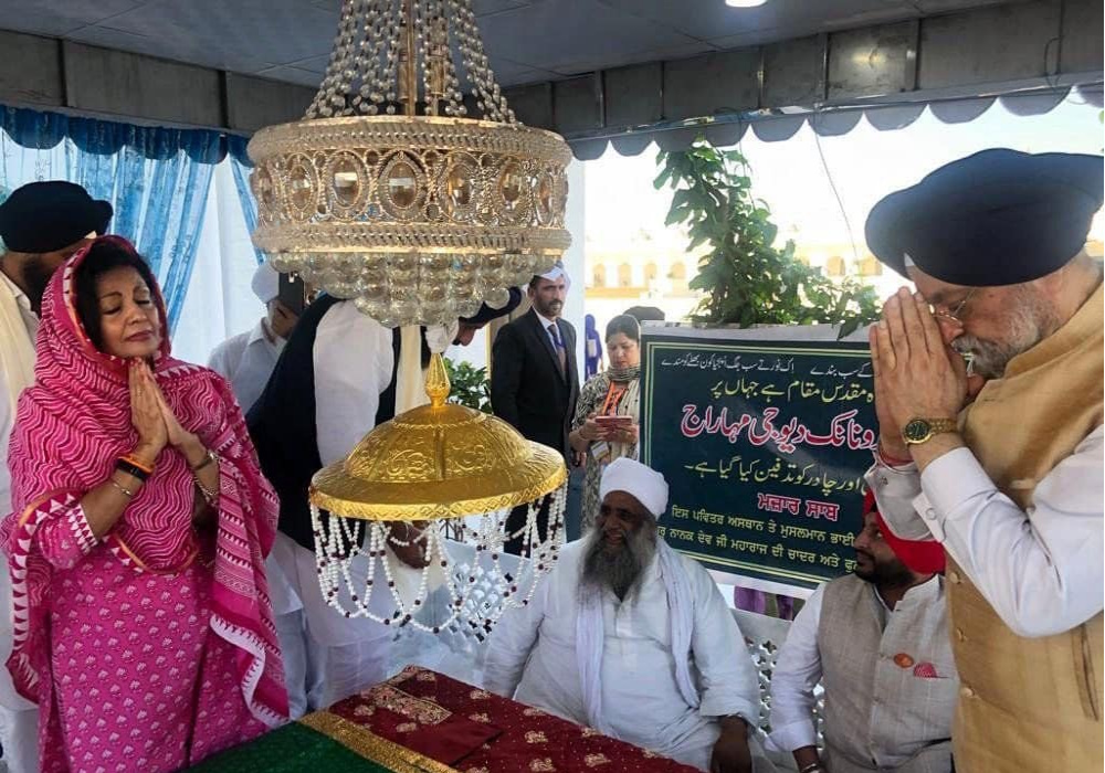 Blessed to be a part of the first Jattha to pay obeisance at Sri Kartarpur Sahib Gurudwara in 2019