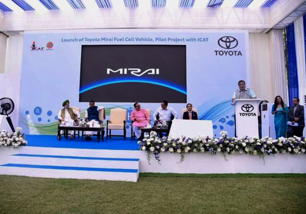 The launch of Green Hydrogen Fuel Cell Electric Vehicle (FCEV) by Sh Nitin Gadkari Ji