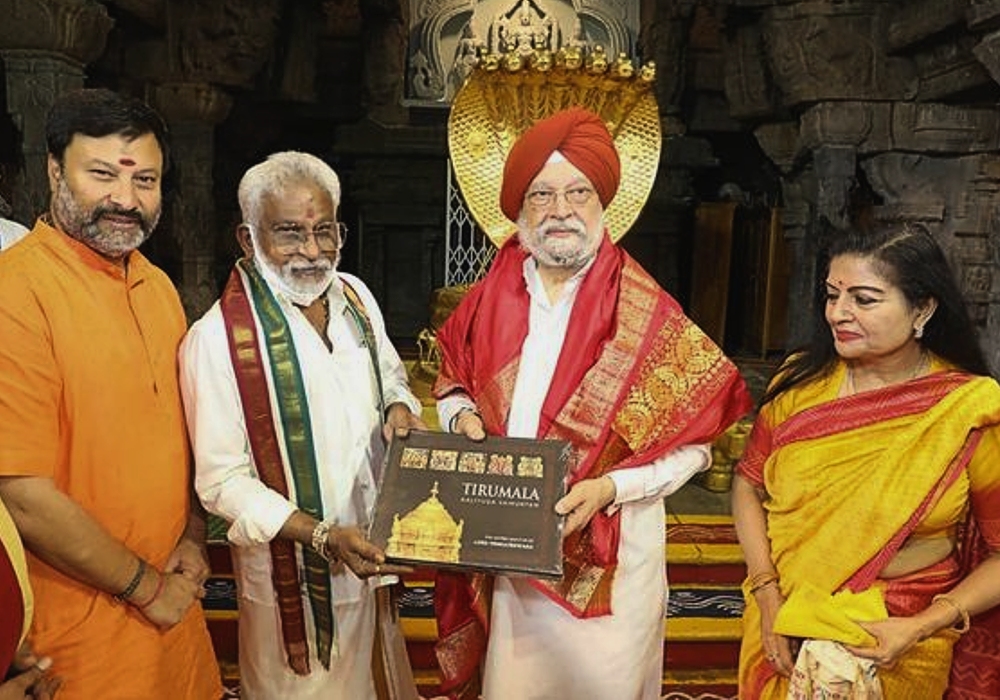 Shri Hardeep Singh Puri, Ministry of Petroleum and Natural Gas, Government of India, who visited Tirumala, was presented with a picture of Swami Tirtha Prasad and Srivari.