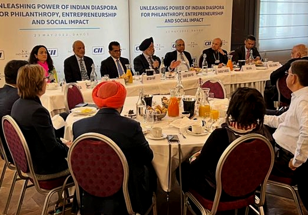 Breakfast meeting with some of the heavyweights, old friends from the Indian Diaspora.