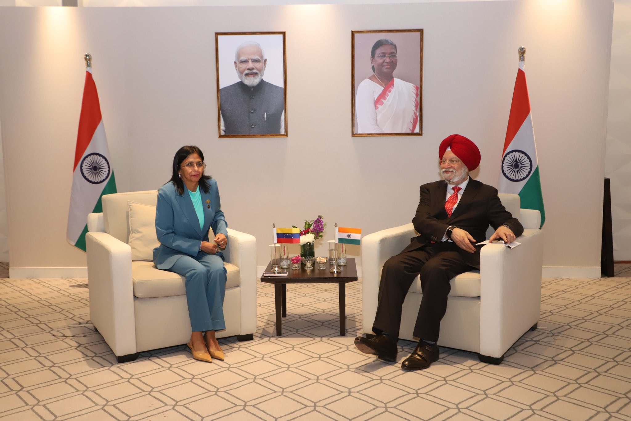 Discussion with Vice Presidency, Venezuela