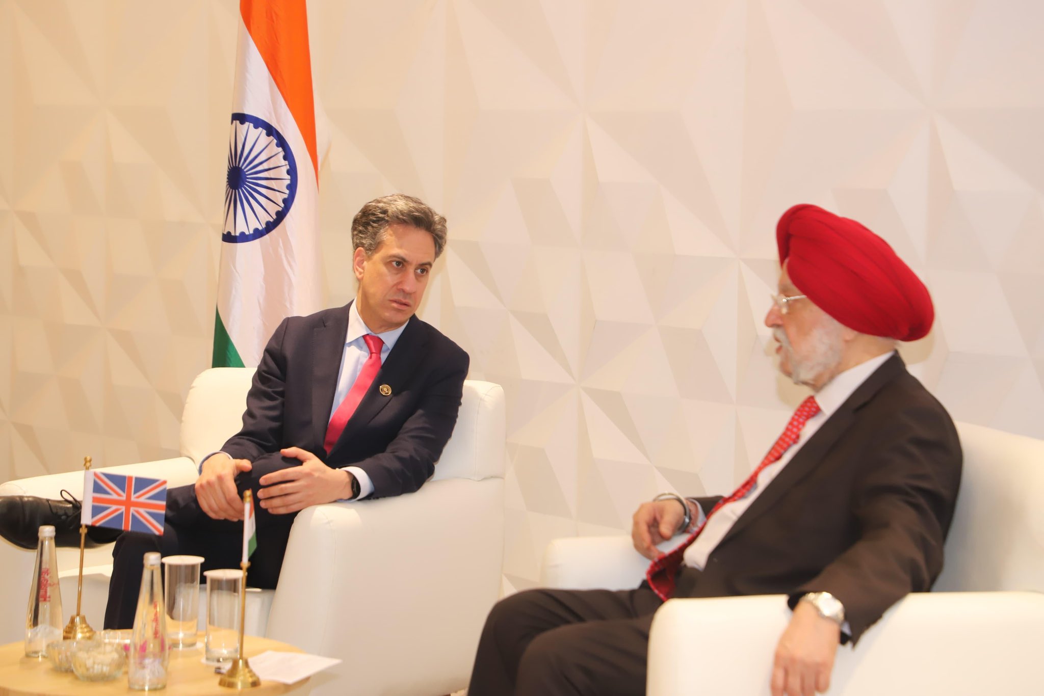 Discussion with Mr Ed Miliband, the Secretary of State for Energy Security and Net Zero of the United Kingdom