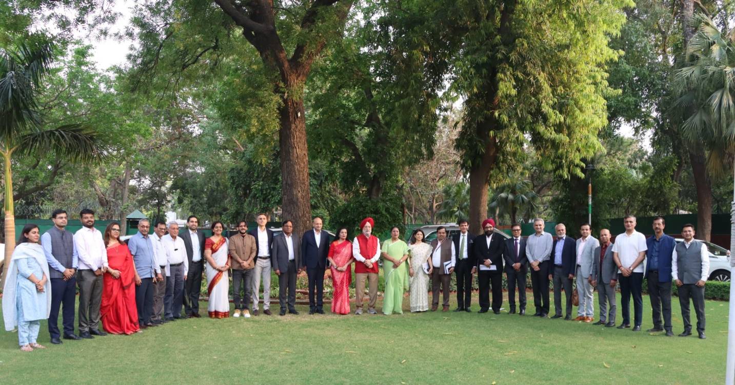 Privileged to host Delhi CM Smt Rekha Gupta Ji and senior officials of Delhi Govt for a thorough and comprehensive discussion with energy sector leaders and several renowned achievers of their sectors on ideas and suggestions to transform Delhi into a wor