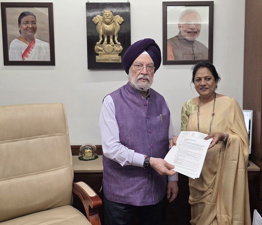 Met Lok Sabha MP from Sagar, Madhya Pradesh, Dr. Lata Wankhede Ji