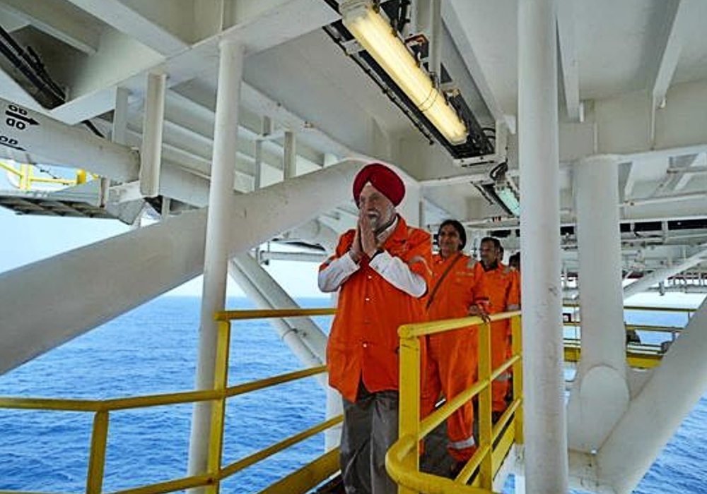 Visited Platinum Explorer floating rig in Eastern Offshore of ONGC Limited.