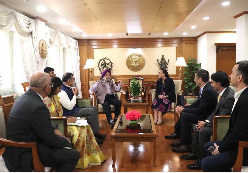 Meeting with Colombian Ambassador HE Ms. Mariana Pacheco Montes & a delegation of Ecopetrol  including their VP Commercial Mr. Pedro Manrique, GM Ecopetrol Asia Mr. Salvador Alarcon Alacio & others.