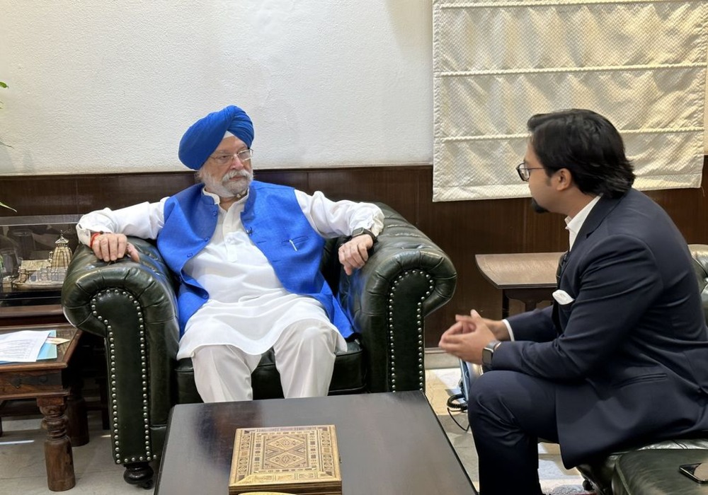 As part of my #SamparkSeSamarthan outreach with thought leaders, I had an interesting conversation with #Republic journalist Shavan Sen ji today on #PMModiInUSA and #9YearsOfSeva.