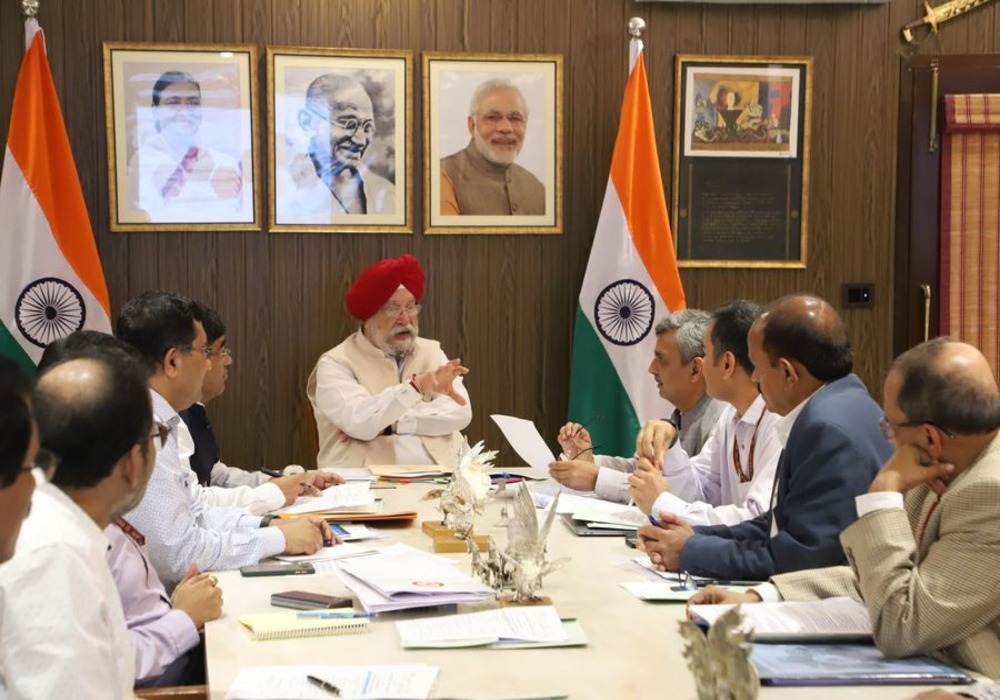 Reviewed the training capabilities of eight training institutes under the Ministry of Housing & Urban Affairs to assess the present potential of these institutes and align them with the overall objectives of Prime Minister Shri #NarendraModi ji's mission 