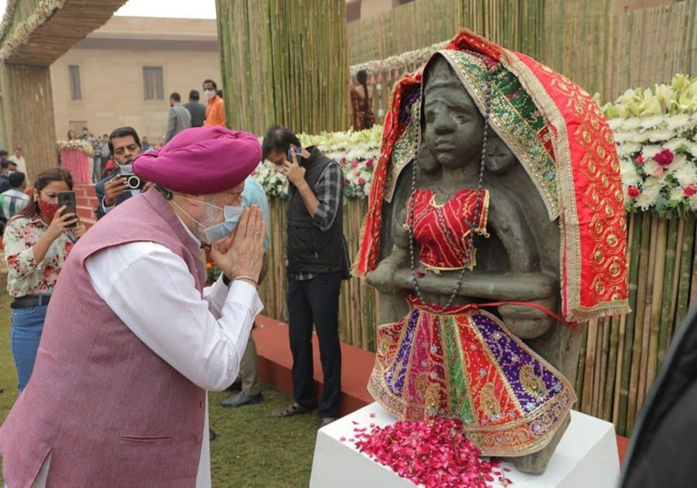 Undaunted efforts by PM #narendramodi Ji to bring back timeless cultural artefacts exemplify the spirit of विरासत भी विकास भी