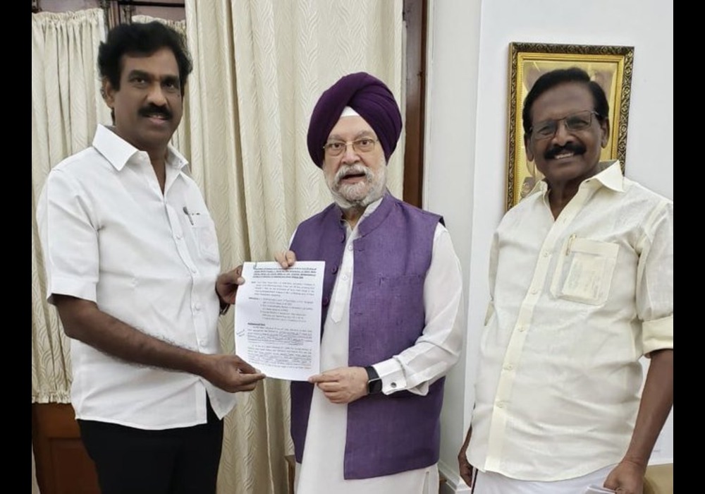 Received Thiru SRamalingamMp Ji Member of parliament from Mayiladuthurai, Tamil Nadu & Rajya Sabha Member Thiru Girirajandmk Ji in my office today.