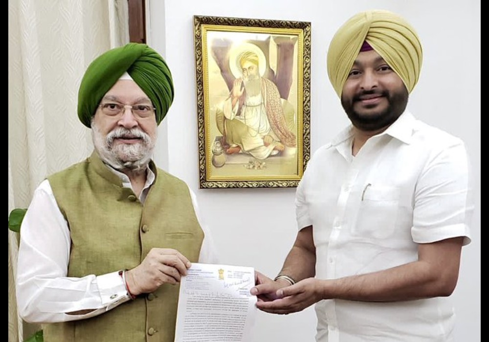 Met Ludhiana Member of Parliament Sardar Ravneet Bittu Ji in my office today.