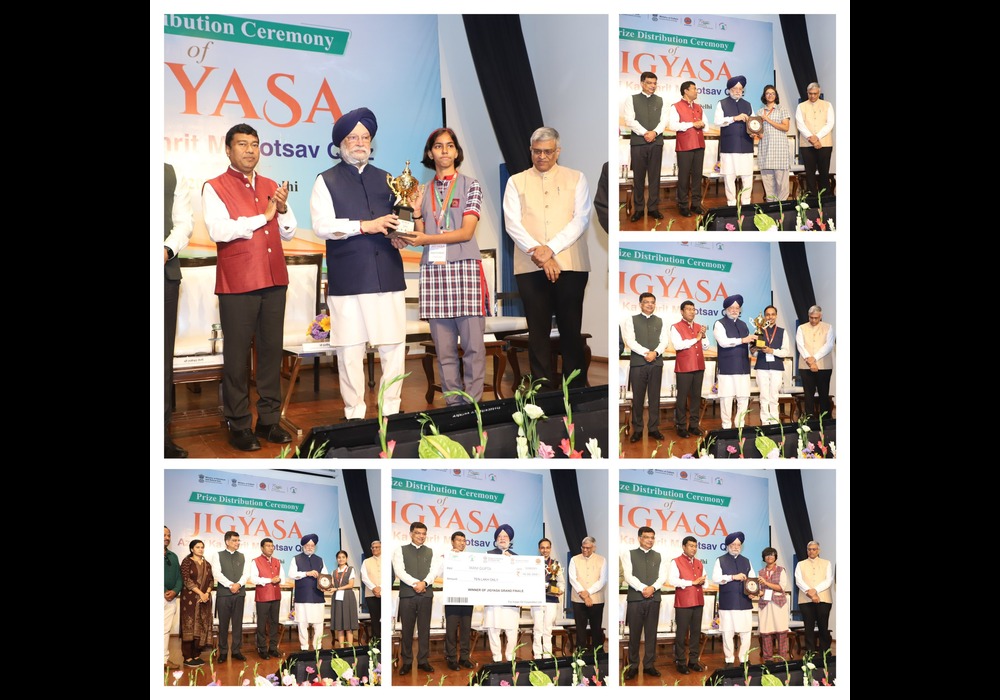 Delighted to hand over awards to the deserving winners of Jigyasa - one of world’s largest quizzes played more than 10 lakh times in 17 languages; & interact with a lively gathering of young people who will be the drivers of India’s journey through #Amrit