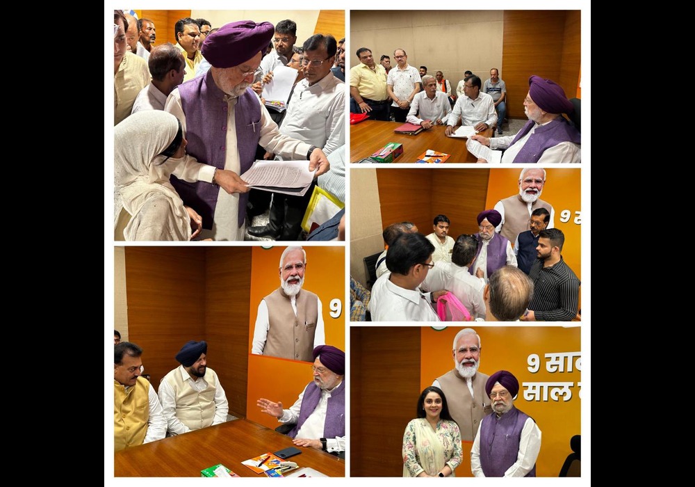 Citizens brought their problems to my attention during #Sahyog Program at BJP4India HQs today.