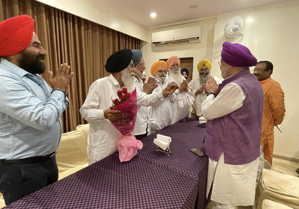 Met the members of Sikh Sangat during Chandrapur visit