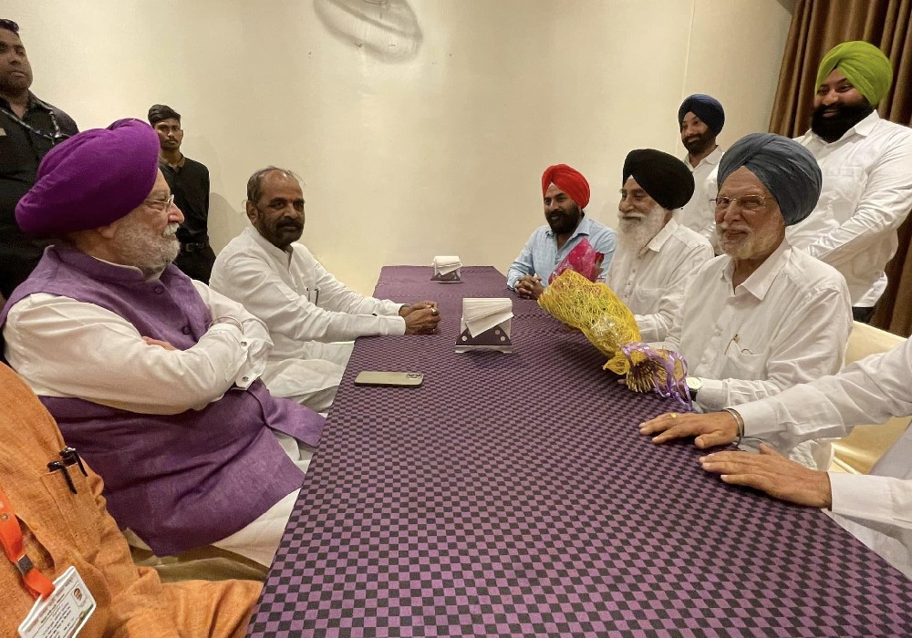 Met the members of Sikh Sangat during Chandrapur visit