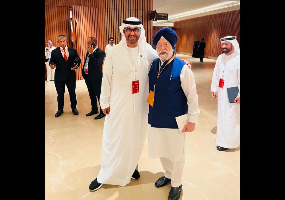 Met my friend HE Sultan Ahmed Al Jaber, Minister of Industry & Advanced Technology of UAE; MD & Group CEO of ADNOCGroup & President-Designate for #COP28 at #BharatMandapam during #G20Indiaon the day PM Narendra Modi Ji launched the #GlobalBiofuelsAlliance