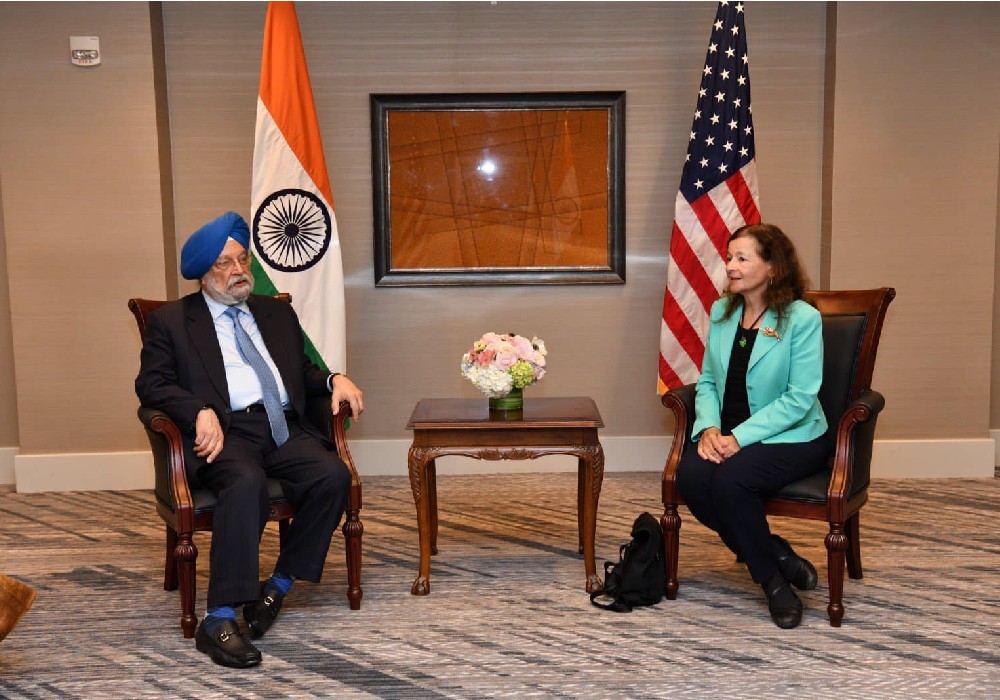 Witnessed the signing of 4 MoUs between India’s oil & gas entities & Global OFS providers & sector leaders as part of the US-India strategic clean energy partnership