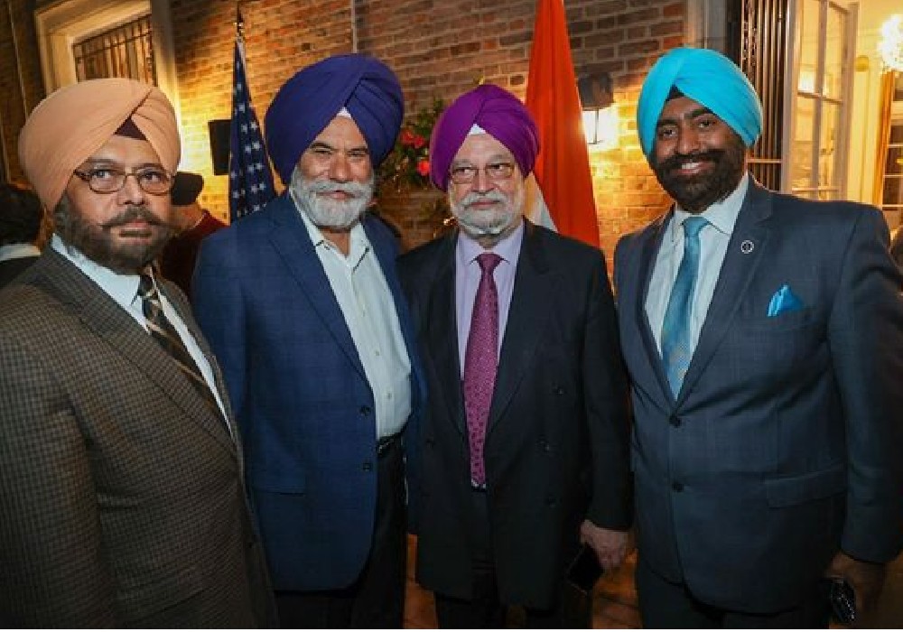 Met friends & professionals from US Admin, think-tanks, academia, multilateral institutions, media, industry & the Indian diaspora during a warm reception hosted by Amb- Taranjit Dingh Sandhu at India House in Washington DC