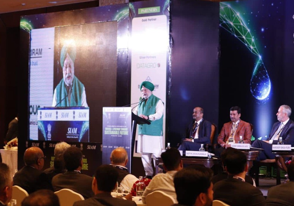Interacted with captains of the automotive & energy sectors at the International Conference on Biofuels
