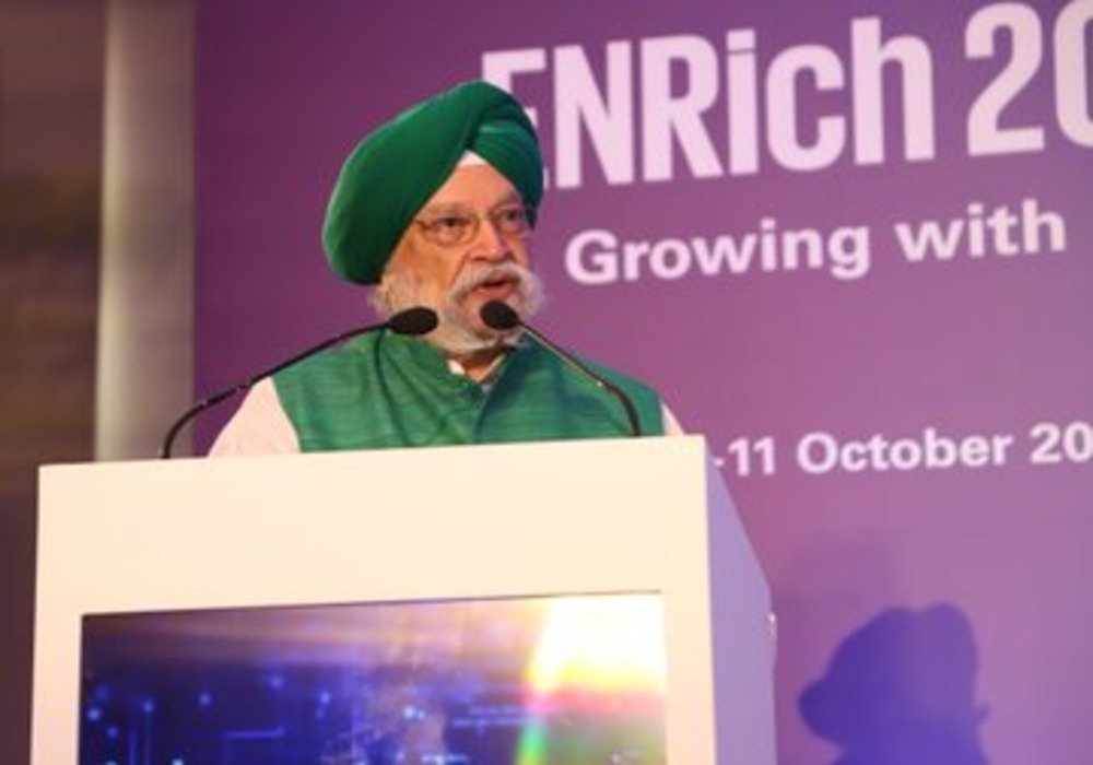 Happy to interact with global energy experts & industry captains at #ENRich 2023, the 14th edition of flagship Innovation & Energy Conclave by KPMG today, on the theme ‘Growing with Less’ which synergizes with Indian ethos of living in harmony with our su