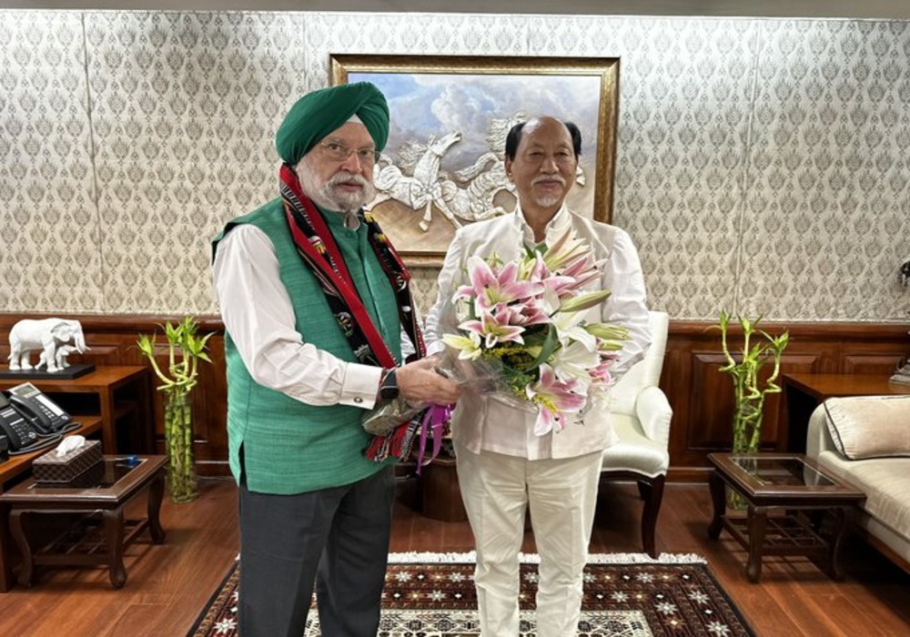 Very happy to receive my friend, the Chief Minister of Nagaland Sh Neiphiu Rio Ji in my office today. We discussed ways to further enhance urban infrastructure in the state.