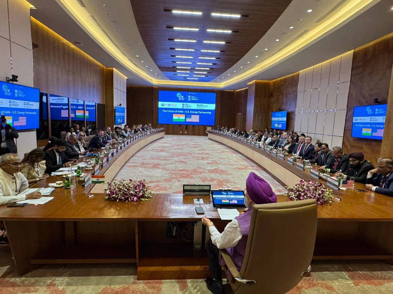 Delivered the opening remarks at a roundtable on “The Future of India-U.S. Energy Partnership” at India Energy Week 2026 in Goa.