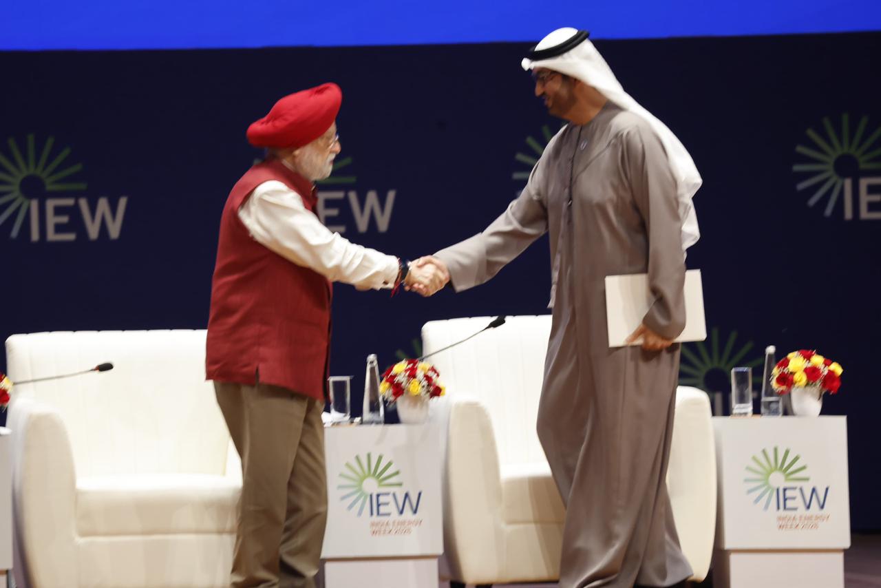 (IEW 2026 inaugural session, Goa में ministers और delegates से मुलाकात)