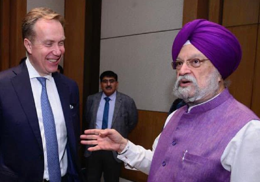 Pleased to meet Mr Børge Brende, President of the World Economic Forum, former diplomat & Foreign- Trade & Industry & Environment Minister of Norway at a dinner hosted in his honour by Confederation of Indian Industry
